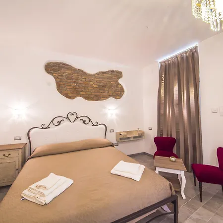 Гостевой дом Le Stanze Di Leonardo Чезенатико