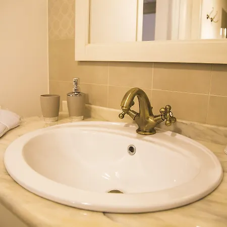 Le Stanze Di Leonardo