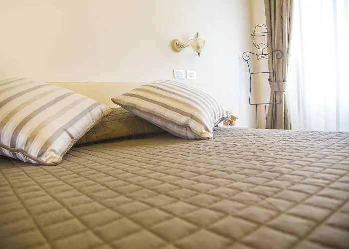 Le Stanze Di Leonardo تْشيزيناتيكو