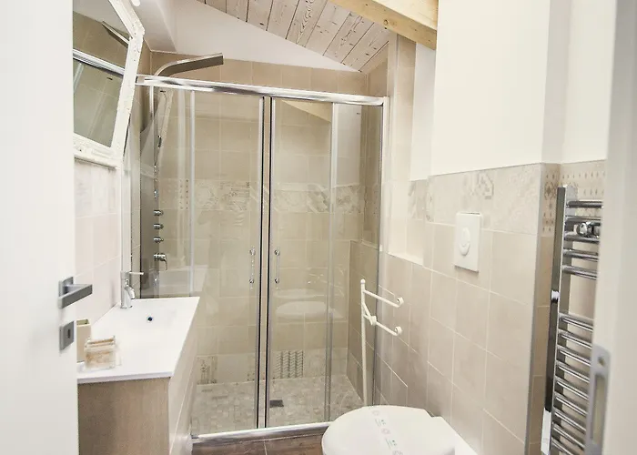 Le Stanze Di Leonardo Pensjonat 4*